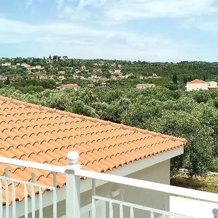 Apartmanhotel Casa De Rosa &